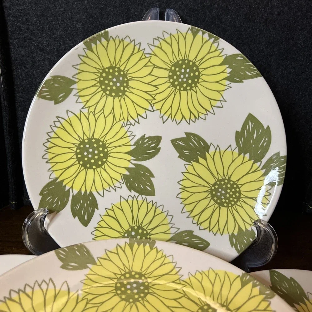 Vintage Royal China Sunflower Pattern Set Of 4 Dinner Plates 10 1/4‎ In